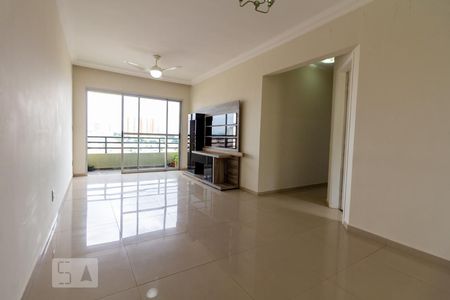 Sala de apartamento para alugar com 2 quartos, 67m² em Jardim Ivana, São Paulo