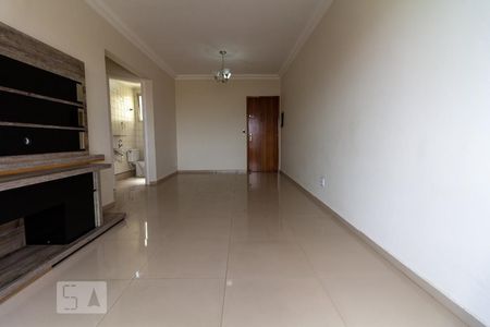 Sala de apartamento para alugar com 2 quartos, 67m² em Jardim Ivana, São Paulo