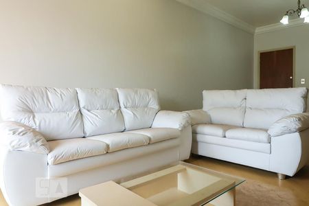 Sala de apartamento para alugar com 2 quartos, 100m² em Centro, Ribeirão Preto