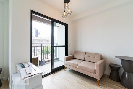 Sala de kitnet/studio para alugar com 1 quarto, 27m² em Mirandópolis, São Paulo