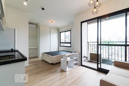 Sala de kitnet/studio para alugar com 1 quarto, 27m² em Mirandópolis, São Paulo