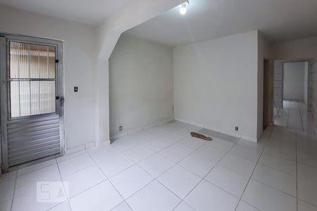 Casa para alugar com 1 quarto, 50m² em Centro, Diadema