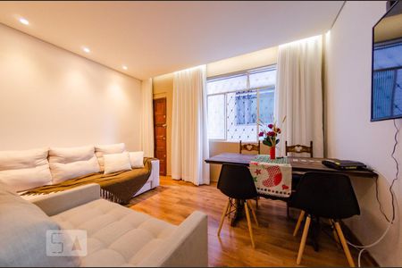 Sala de apartamento à venda com 3 quartos, 83m² em Nova Suíssa, Belo Horizonte