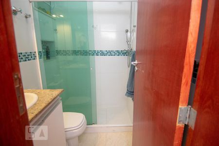 Banheiro  de apartamento à venda com 1 quarto, 37m² em Copacabana, Rio de Janeiro