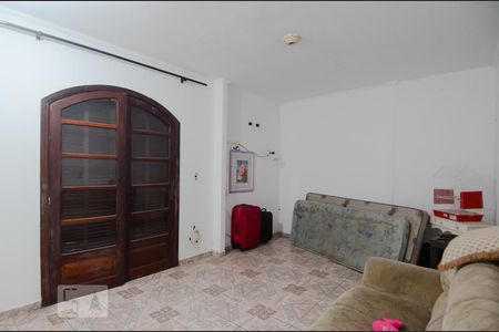 Sala de casa para alugar com 5 quartos, 480m² em Jardim Ana Maria, Guarulhos
