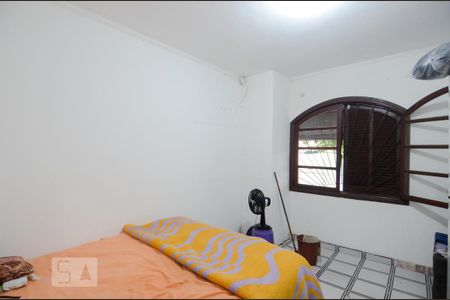 Quarto 1 de casa para alugar com 5 quartos, 480m² em Jardim Ana Maria, Guarulhos