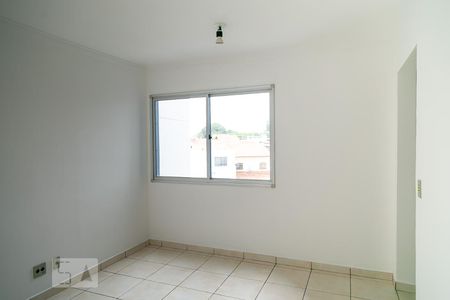 Sala de apartamento à venda com 3 quartos, 58m² em Jardim Santa Clara, Guarulhos