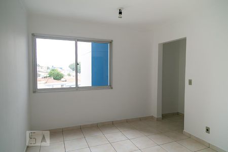 Sala de apartamento à venda com 3 quartos, 58m² em Jardim Santa Clara, Guarulhos