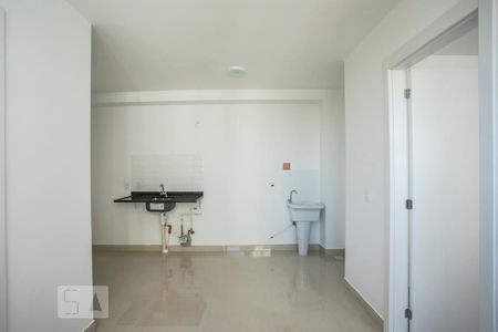 Sala / Cozinha de apartamento à venda com 2 quartos, 35m² em Vila Guarani (z Sul), São Paulo