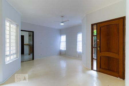 Sala de casa de condomínio para alugar com 4 quartos, 349m² em Jardim Colonial, Campinas