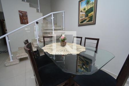 Sala de casa à venda com 3 quartos, 120m² em Vila Rio de Janeiro, Guarulhos