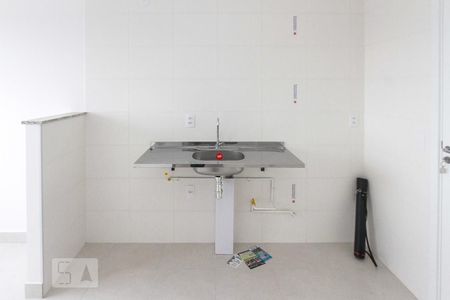 Cozinha de apartamento à venda com 2 quartos, 33m² em Jardim Planalto, São Paulo
