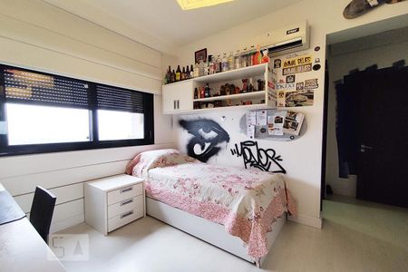 Apartamento à venda com 132m², 3 quartos e 3 vagas Apartamento à venda com 132m², 3 quartos e 3 vagasSuíte 1