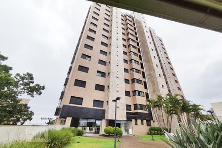 Apartamento à venda com 132m², 3 quartos e 3 vagas Apartamento à venda com 132m², 3 quartos e 3 vagasFachada Fundos
