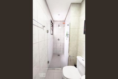 Apartamento à venda com 132m², 3 quartos e 3 vagas Apartamento à venda com 132m², 3 quartos e 3 vagasBanheiro da Suíte 1