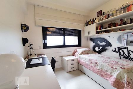 Apartamento à venda com 132m², 3 quartos e 3 vagas Apartamento à venda com 132m², 3 quartos e 3 vagasSuíte 1