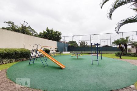 Apartamento à venda com 132m², 3 quartos e 3 vagas Apartamento à venda com 132m², 3 quartos e 3 vagasÁrea Comum - Playground