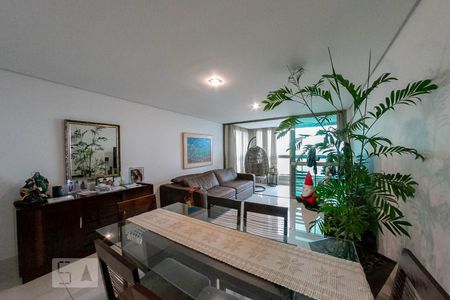 Sala de apartamento à venda com 2 quartos, 85m² em Vila Castela, Nova Lima