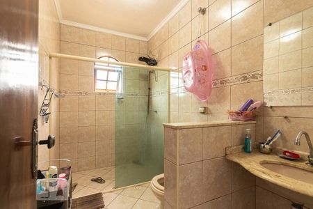 Banheiro suíte de casa à venda com 4 quartos, 227m² em Jardim Ponte Rasa, São Paulo