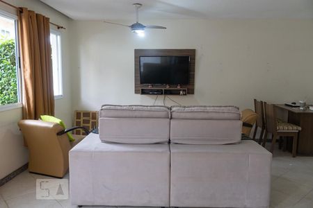 Sala de casa de condomínio à venda com 3 quartos, 150m² em Pechincha, Rio de Janeiro