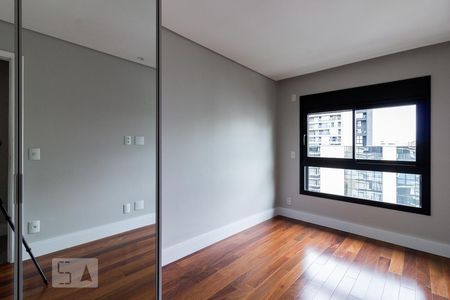 Suite 1 de apartamento para alugar com 2 quartos, 94m² em Vila Olímpia, São Paulo