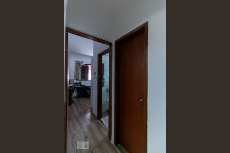 Corredor de casa à venda com 2 quartos, 200m² em Vila Santa Catarina, São Paulo