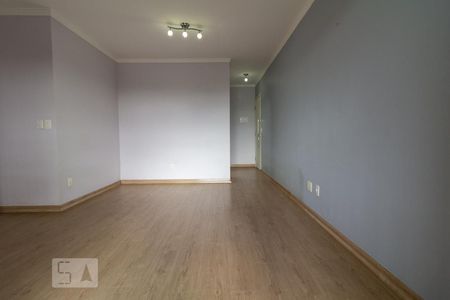 Sala de apartamento para alugar com 3 quartos, 76m² em Jaguaré, São Paulo