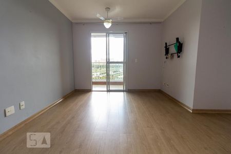 Sala de apartamento para alugar com 3 quartos, 76m² em Jaguaré, São Paulo