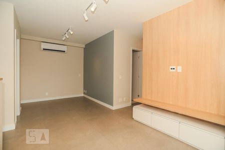 Sala de apartamento para alugar com 3 quartos, 80m² em Vila Anastácio, São Paulo