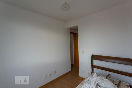 Quarto 1 de apartamento para alugar com 3 quartos, 130m² em Esplanada, Belo Horizonte