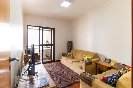 Sala de TV de apartamento à venda com 4 quartos, 238m² em Cambuí, Campinas