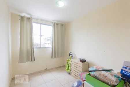 Quarto 1 de apartamento para alugar com 2 quartos, 48m² em Taquara, Rio de Janeiro