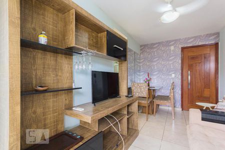 Sala de apartamento para alugar com 2 quartos, 48m² em Taquara, Rio de Janeiro