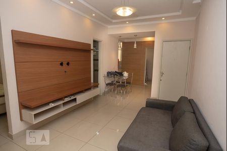 Sala de apartamento para alugar com 2 quartos, 58m² em Laranjeiras, Rio de Janeiro