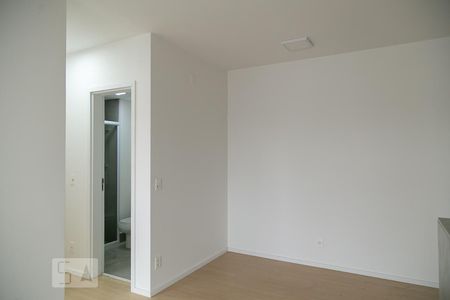 Sala de apartamento para alugar com 2 quartos, 67m² em Macedo, Guarulhos