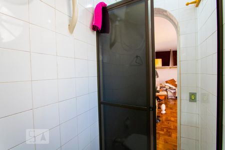 Casa à venda com 140m², 3 quartos e 1 vaga Casa à venda com 140m², 3 quartos e 1 vagaBanheiro do quarto 1
