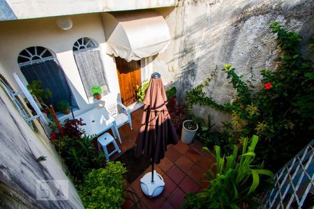 Casa à venda com 140m², 3 quartos e 1 vaga Casa à venda com 140m², 3 quartos e 1 vagaQuintal/Jardim