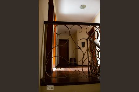 Detalhe Escada do 2° Andar de casa à venda com 3 quartos, 400m² em Nossa Senhora das Gracas, Canoas