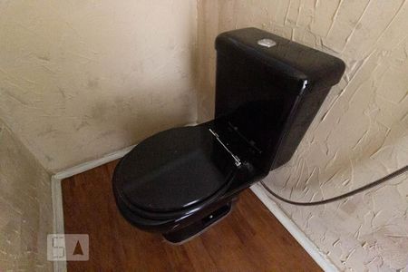 Lavabo de casa à venda com 3 quartos, 150m² em Vila Mazzei, São Paulo