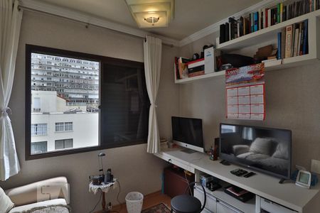 Quarto de apartamento à venda com 2 quartos, 80m² em Cerqueira César, São Paulo