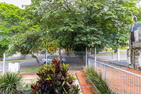 Vista da sala de casa à venda com 3 quartos, 255m² em Parque São Quirino, Campinas