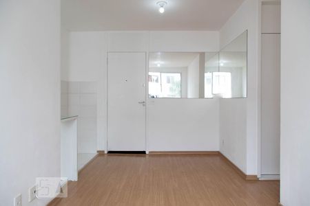 Sala  de apartamento à venda com 2 quartos, 47m² em Vargem Pequena, Rio de Janeiro