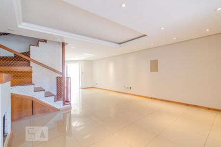 Sala de casa à venda com 3 quartos, 206m² em Cavalhada, Porto Alegre