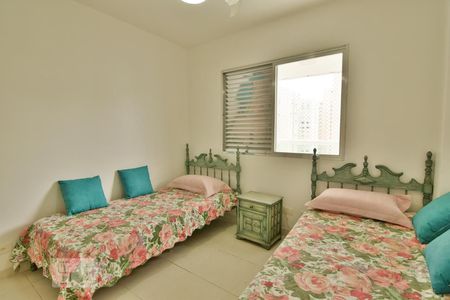 Quarto 1 de apartamento para alugar com 3 quartos, 142m² em Barra Funda, Guarujá