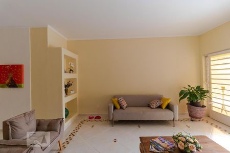 Salas de casa à venda com 5 quartos, 230m² em Jardim Guanabara, Campinas