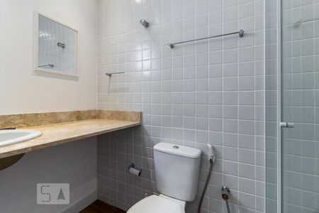 Banheiro de apartamento para alugar com 1 quarto, 91m² em Itaim Bibi, São Paulo