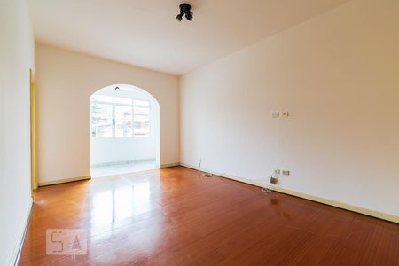 Sala de Estar de casa para alugar com 3 quartos, 200m² em Mirandópolis, São Paulo