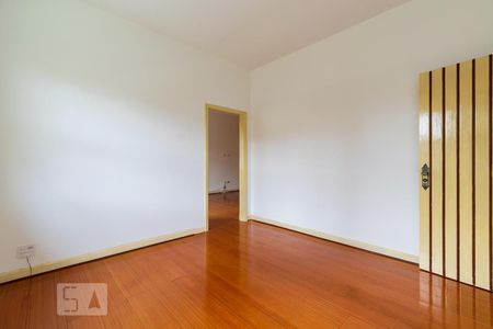 Sala de TV de casa para alugar com 3 quartos, 200m² em Mirandópolis, São Paulo