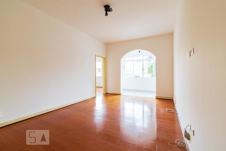 Sala de Estar de casa para alugar com 3 quartos, 200m² em Mirandópolis, São Paulo