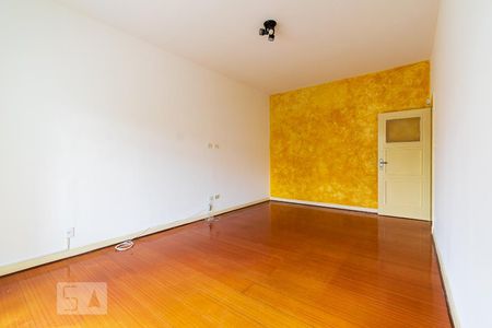 Sala de Estar de casa para alugar com 3 quartos, 200m² em Mirandópolis, São Paulo